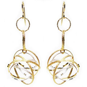 Mobius Mixed Triple Ring Earring
22K gold vermeil, sterling
ERDR34-S-G Mobius Mixed Triple Ring Earring
22K gold vermeil, sterling
ERDR34-S-G